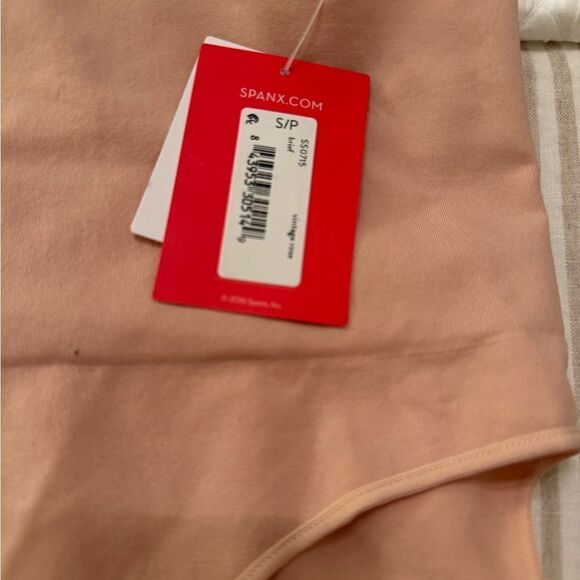NWT SPANX Everyday Shaping Brief - Picture 4 of 5